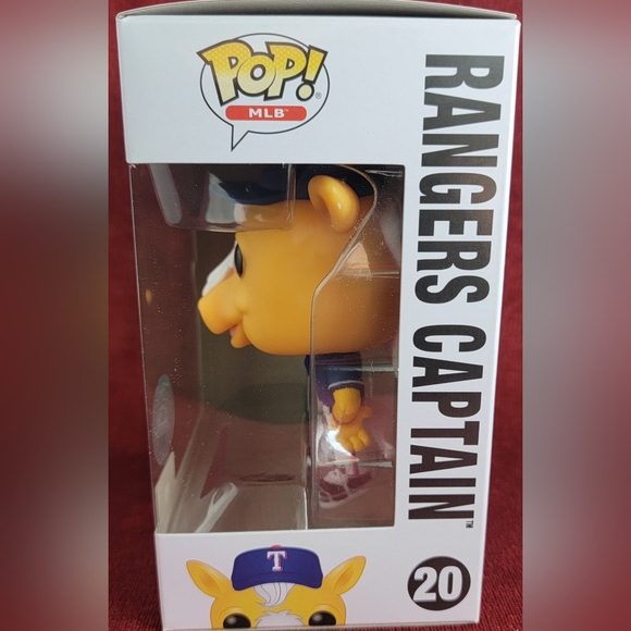 Rangers Captain funko # 20 (nib) With pop protector - Picture 5 of 7